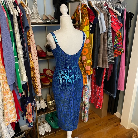 Tatyana Sequined Wiggle Dress - Size XS - Picture 5 of 8